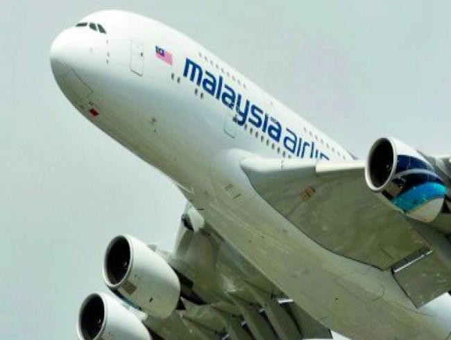 Satellites to track Malaysia Airlines planes