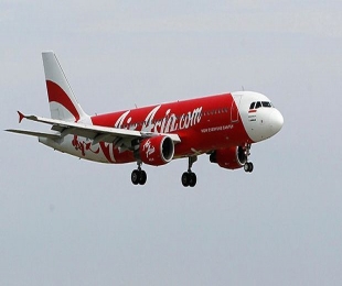 AirAsia shares lose 8 per cent in Malaysia after jet disappears
