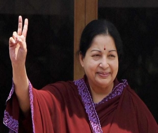 Supreme Court extends Jayalalithaa’s bail till April 2015 in disproportionate assets case