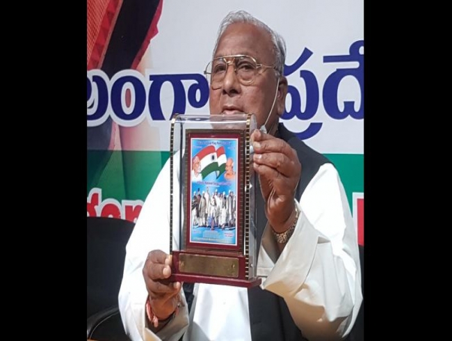Congress veteran VH to hoist Tricolour in Vijayawada on April 1