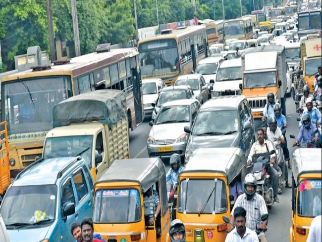 Hyderabad: Dividers add to traffic problems