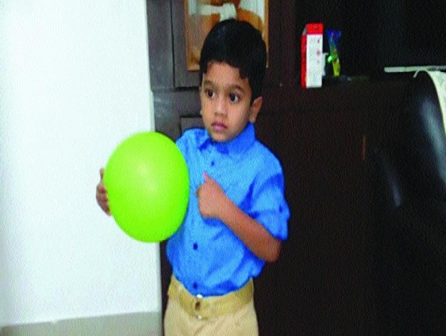 Hyderabad: Kid suffocates on plastic bag