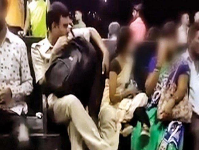 Caught on camera: Mumbai's RPF cop molest woman at station, suspended
