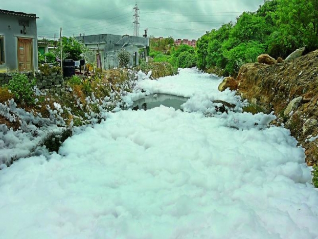 Hyderabad: Allwyn Colony awakes to toxic foamHyderabad: Allwyn Colony awakes to toxic foam