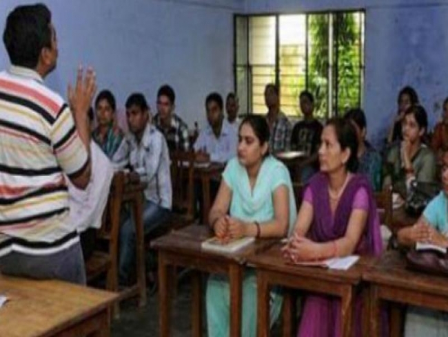 Telangana: Untrained teachers asked to pull up their socks