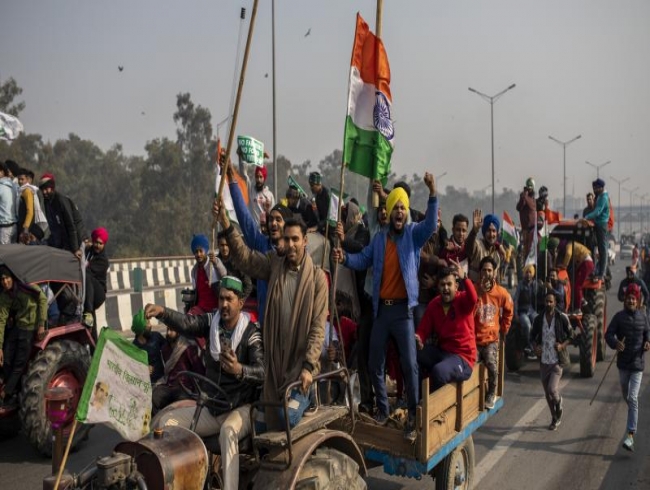 Bharat Bandh: Farmers gather near national highways, key roads in Punjab, Haryana