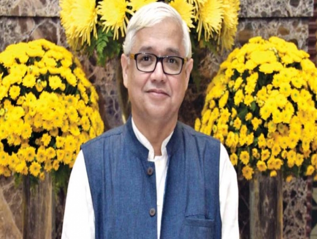 There is a need for mass movements: Amitav Ghosh