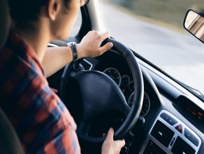 Mind wandering while driving 'very common', say researchers
