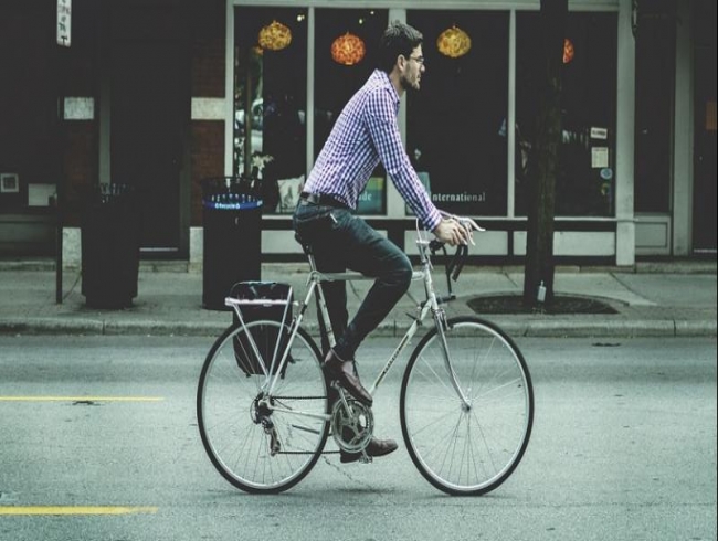 Why you need to start cycling to work