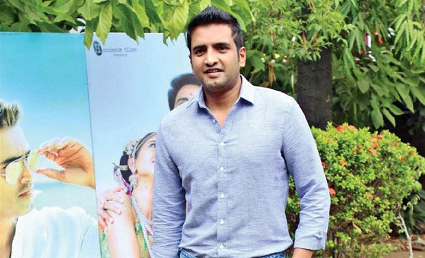 Santhanam to team up with Nedunchalai director