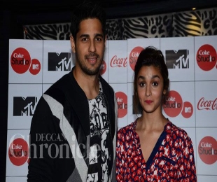 Sidharth and Alia promote cola brand, but where is Varun?