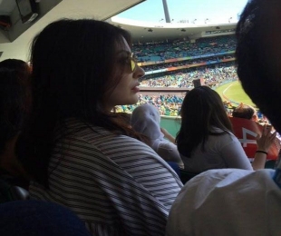 Didn't see Anushka Sharma during the India-Australia semi-finals? We have the pictures