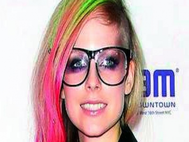 Avril Lavigne says Lyme disease changed her