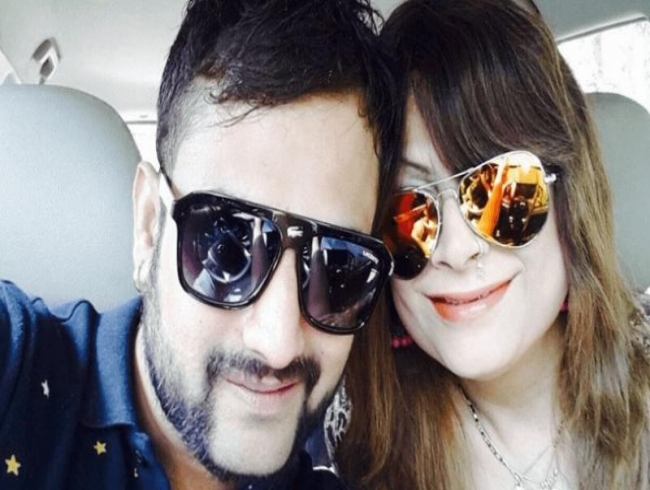 Bobby Darling accuses husband of physical torture, files domestic violence complaint