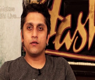 I was speechless when Mahesh Bhatt asked if he could write for me: Mohit Suri