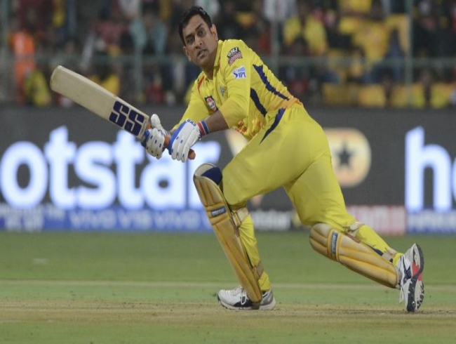 Dhoni heads home after IPL's deferment amid COVID-19 scare