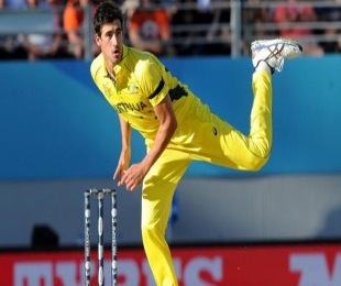Australia's World Cup hero Mitchell Starc sidelined for up to 3 weeks with knee injury