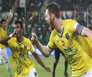Stephen Pearson blasts Kerala into ISL final