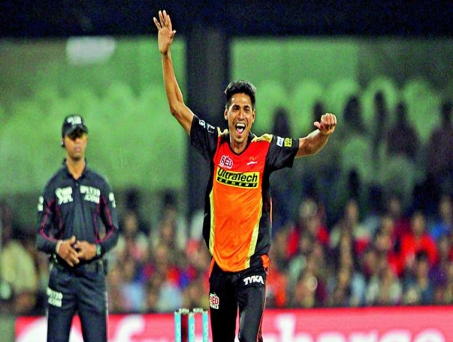 IPL 9: Mercurial Sunrisers Hyderabad face KKR