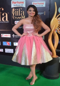 Nikita Narayan Albums