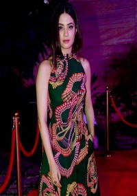 Hot Celebs @ Fashion Event in Mumbai Albums