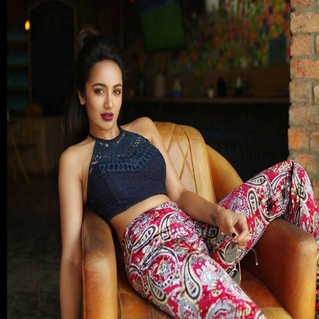Tejaswi Madivada Hot