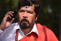 jayammu nischayammu raa